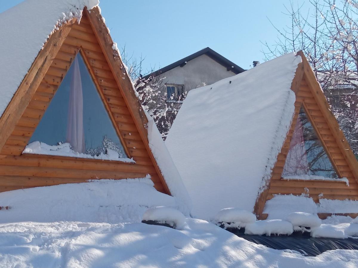 Bungalovi Lana SJJ Eksteriør billede